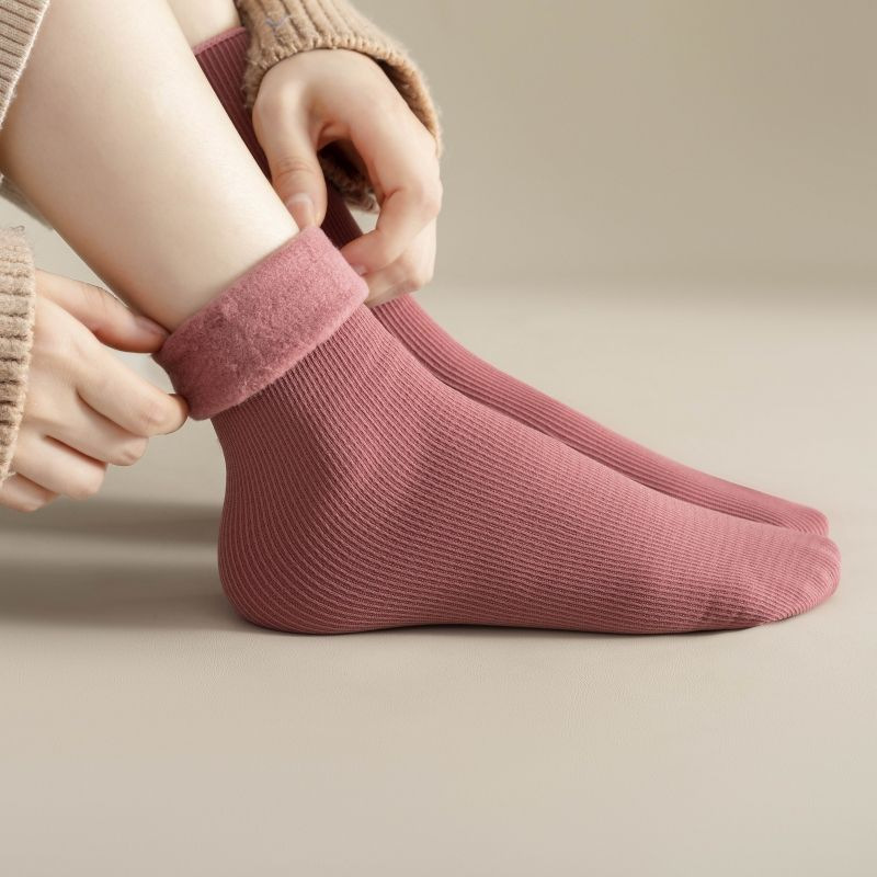 1-4 أزواج من الجوارب الدافئة ا - مراجعة Boot Sock Slouchy وسعره