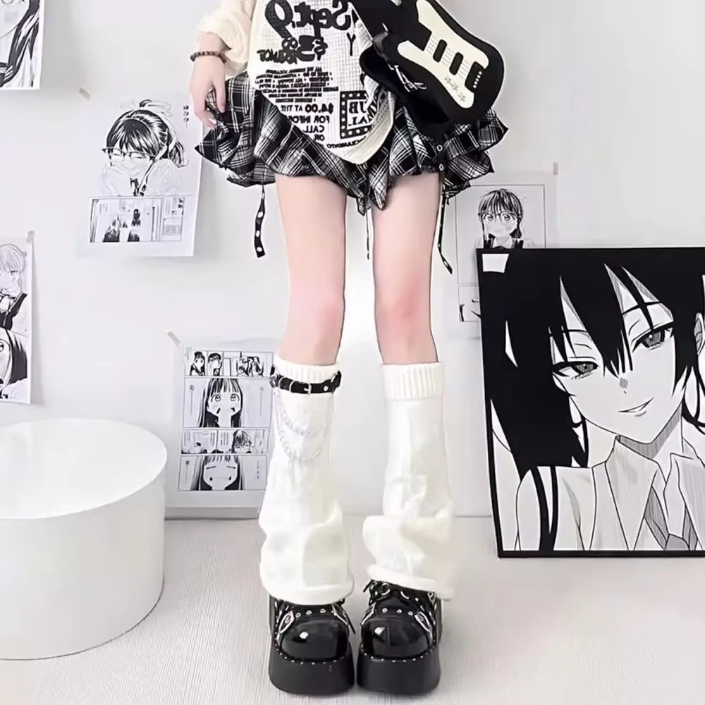 جوارب طويلة محبوكة بأسلوب القو - مراجعة Boot Sock Slouchy وسعره